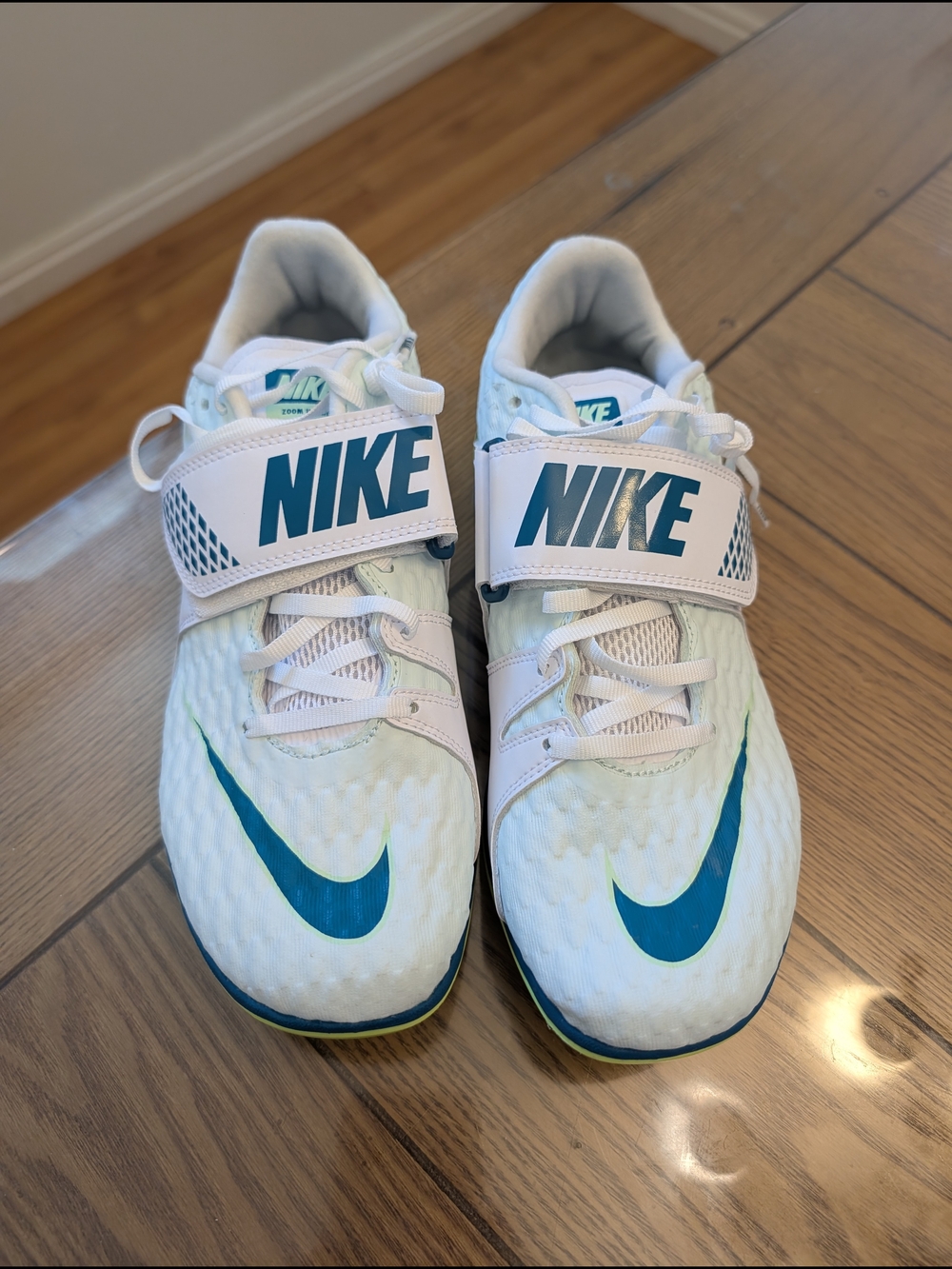 Men's High Jump Elite (100 - White/Bright Spruce-Barely Green) Size 8 New